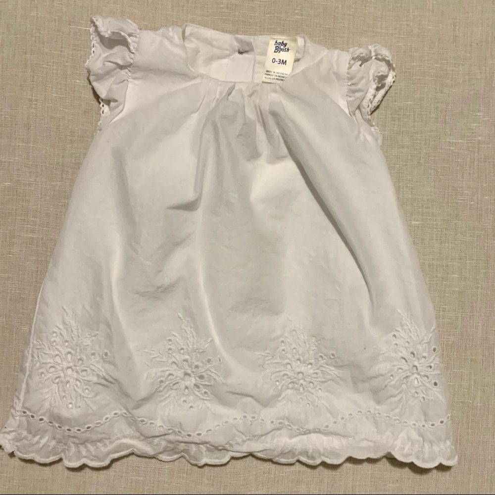 Oshkosh Baby Eyelet Dress 0-3M